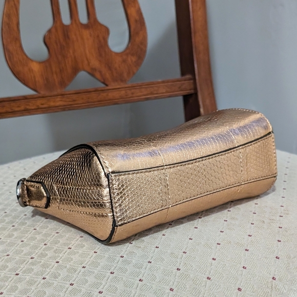 NWT Givenchy water snake embossed leather Nano Antigona, light pink metallic - Picture 9 of 11